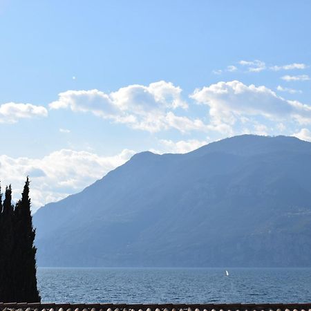 Albergo Al Pescatore Brenzone sul Garda Exteriér fotografie