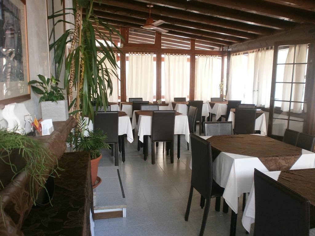 Albergo Al Pescatore Brenzone sul Garda Exteriér fotografie