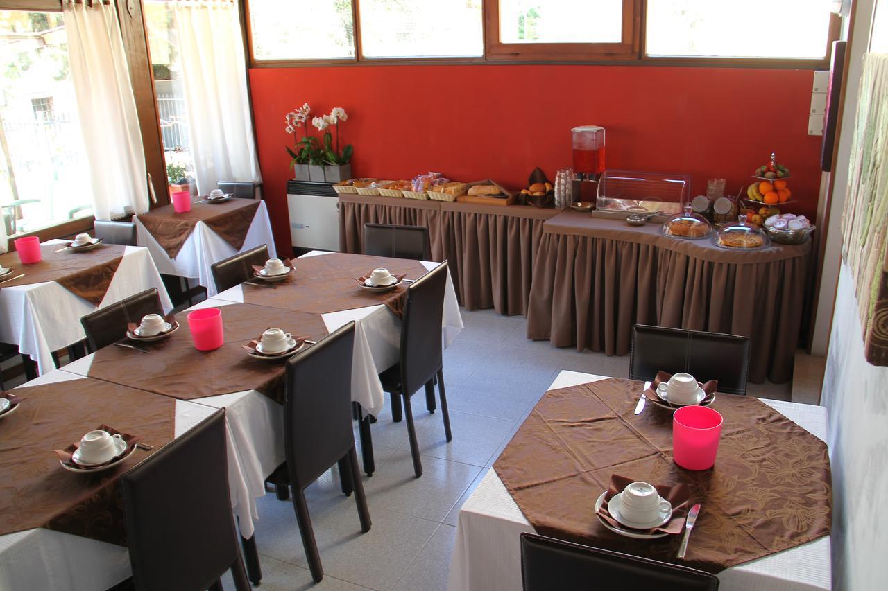 Albergo Al Pescatore Brenzone sul Garda Exteriér fotografie