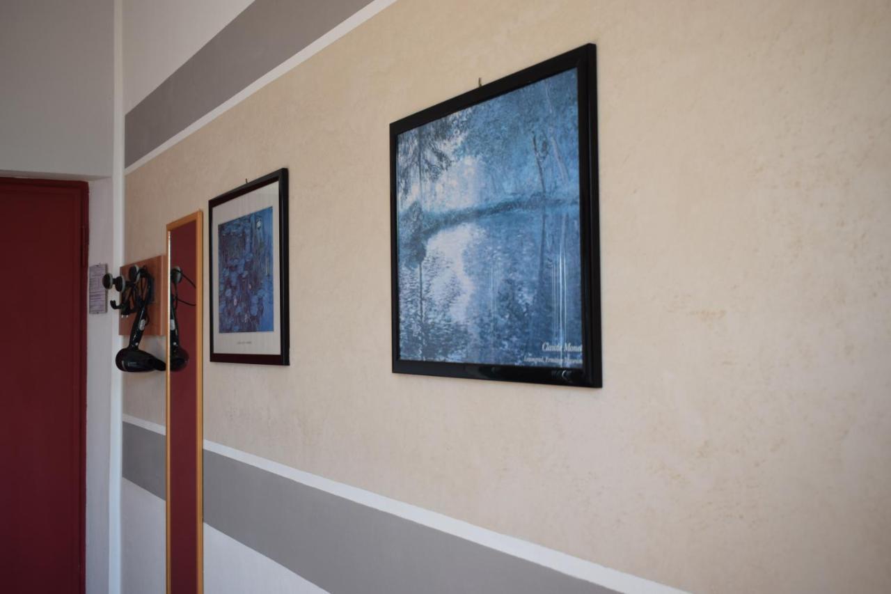 Albergo Al Pescatore Brenzone sul Garda Exteriér fotografie