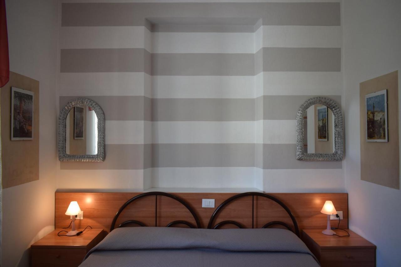Albergo Al Pescatore Brenzone sul Garda Exteriér fotografie