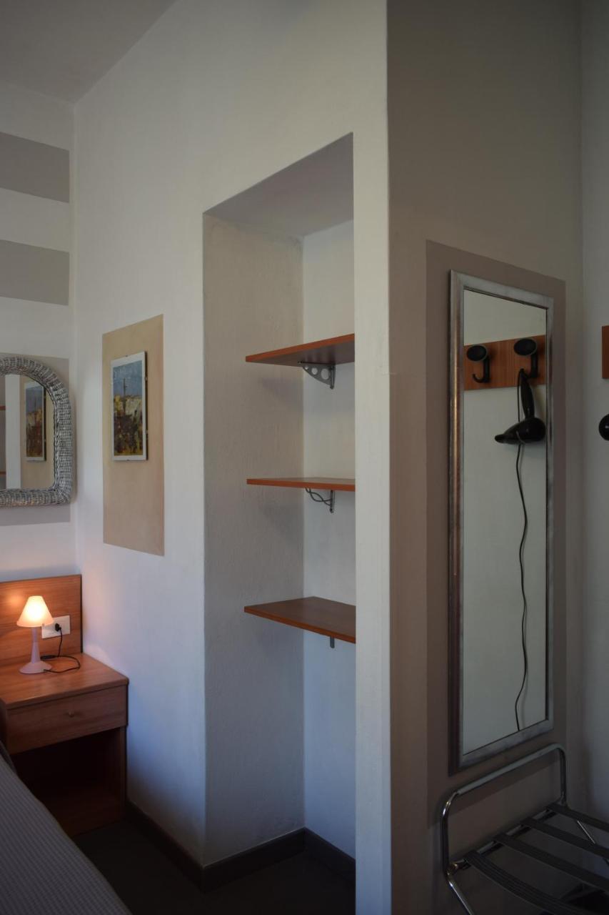 Albergo Al Pescatore Brenzone sul Garda Exteriér fotografie