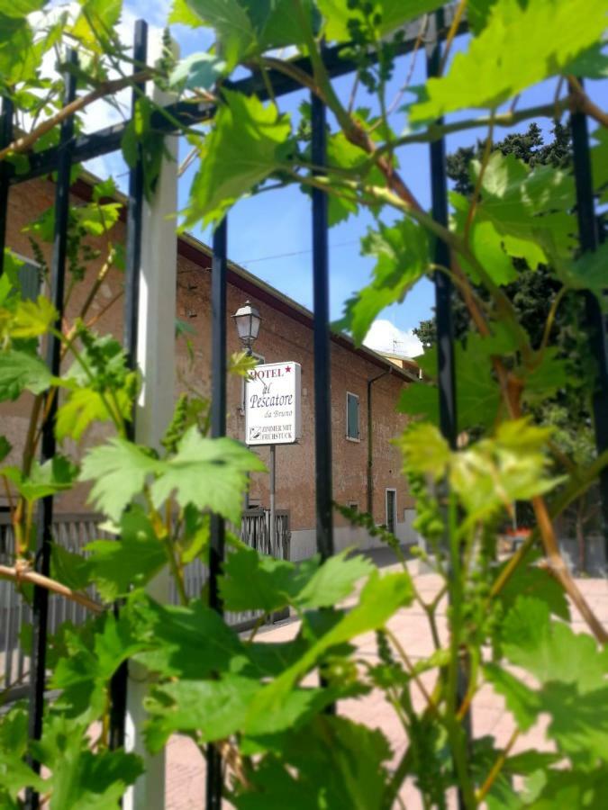 Albergo Al Pescatore Brenzone sul Garda Exteriér fotografie