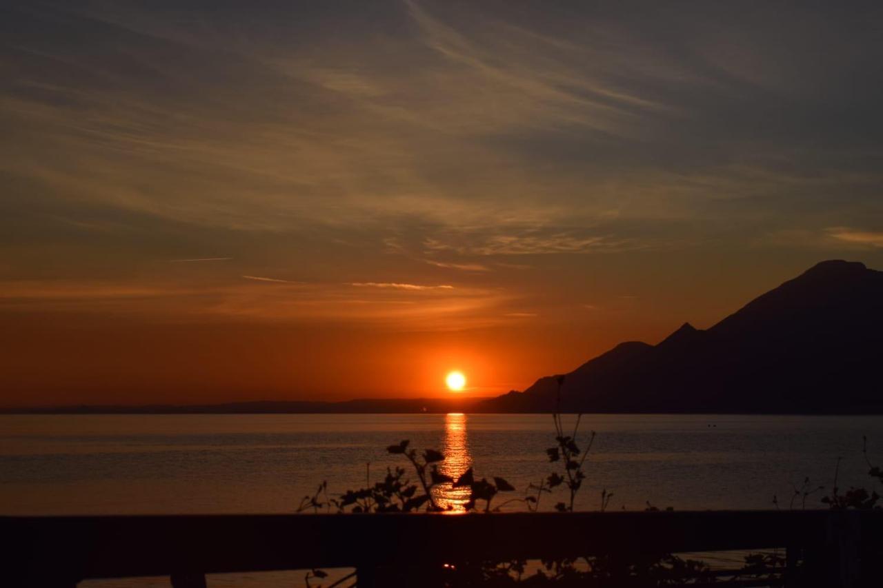 Albergo Al Pescatore Brenzone sul Garda Exteriér fotografie