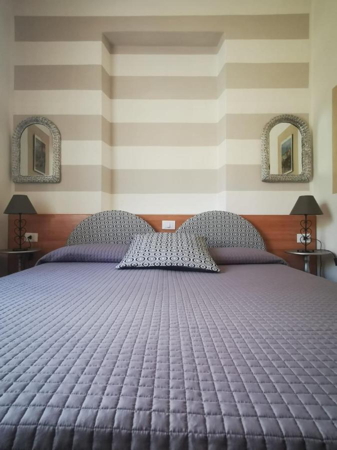 Albergo Al Pescatore Brenzone sul Garda Exteriér fotografie